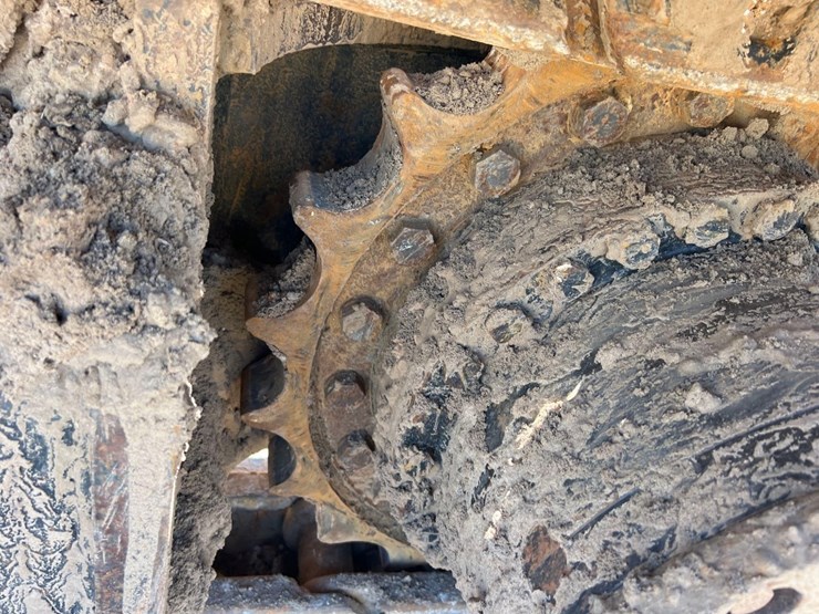 hitachi-zaxis-250lc-6n-excavator-image-27