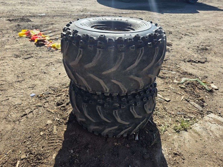 (2)-at25x13.5-9-itp-tires-on-4-bolt-honda-rims,-buying-all-for-one-money-image-4