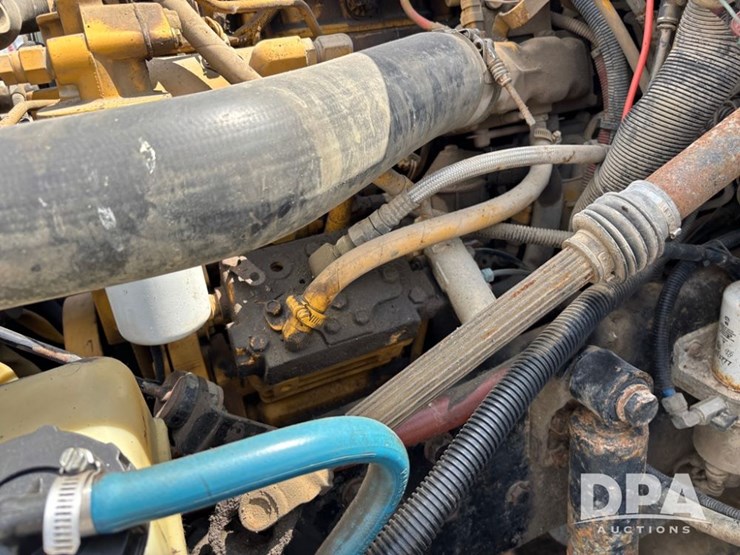 2006-freightliner-business-class-(dr12083)-image-30