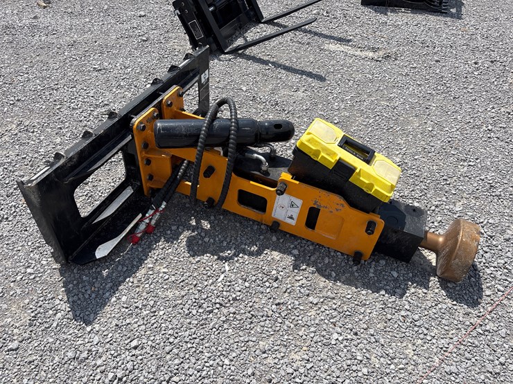 #28438-•-giyi-gy-d680-pile-hammer-image-2