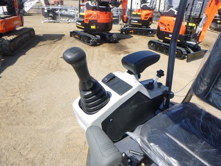 2025-sdlanch-sdl18p-hydraulic-excavator-image-22