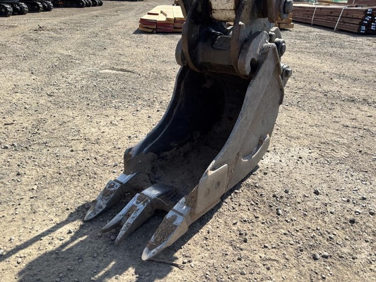 2014-bobcat-e35i-image-11