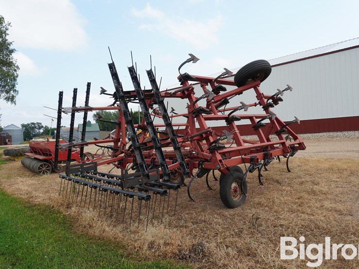 case-ih-4800-image-5