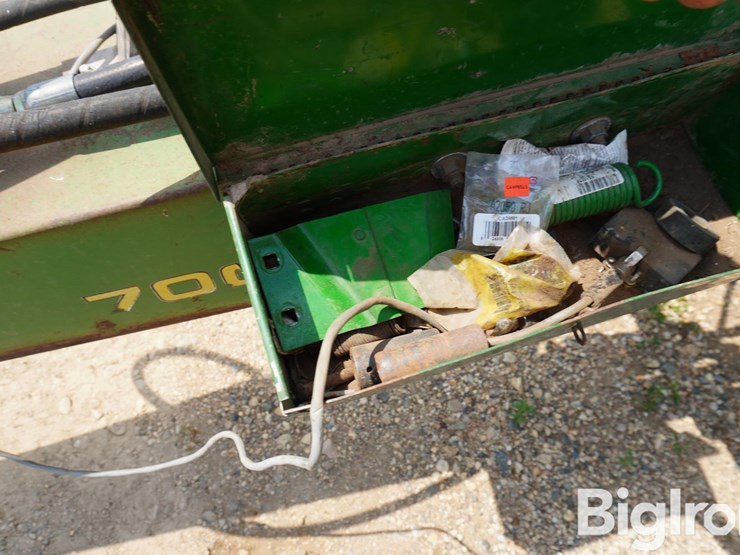 john-deere-7000-image-15