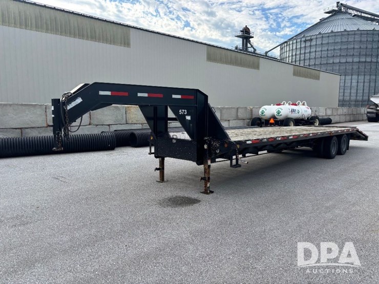 2006-pj-gooseneck-trailer-(gp11304,-unit-573)-image-2