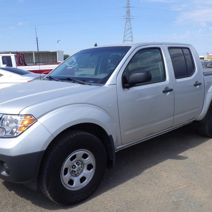 2018 NISSAN FRONTIER