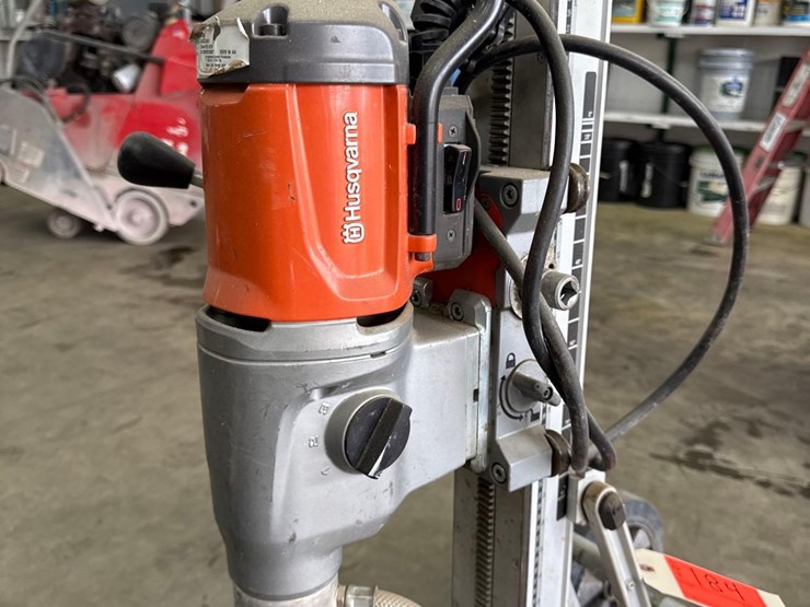husqvarna-dm400-core-drill-w/-core-drill-stand-support-equipment-image-3