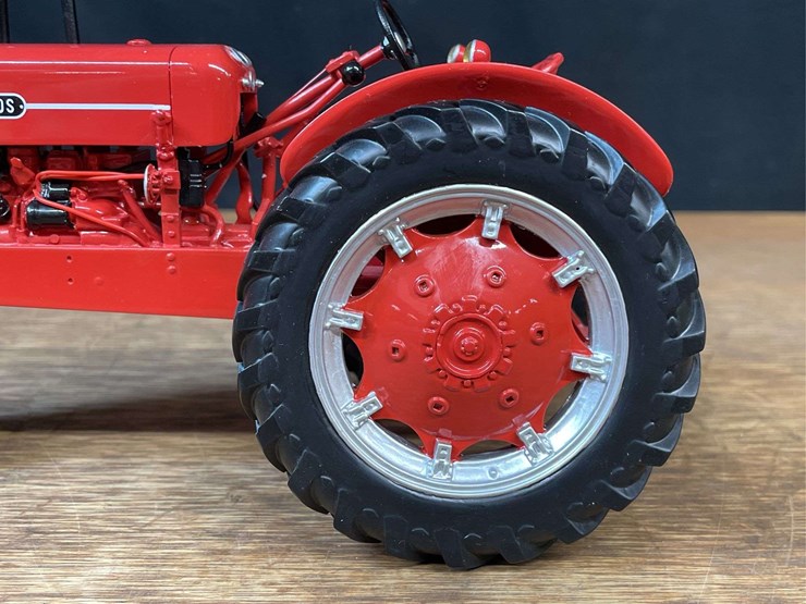 1/16-montgomery-ward-tractor-nib-sc-image-11