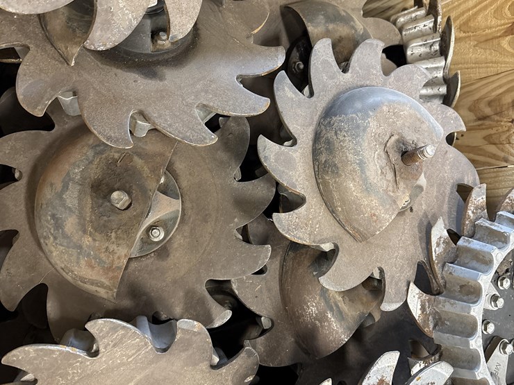 yetter-shark-tooth-row-cleaners-image-14