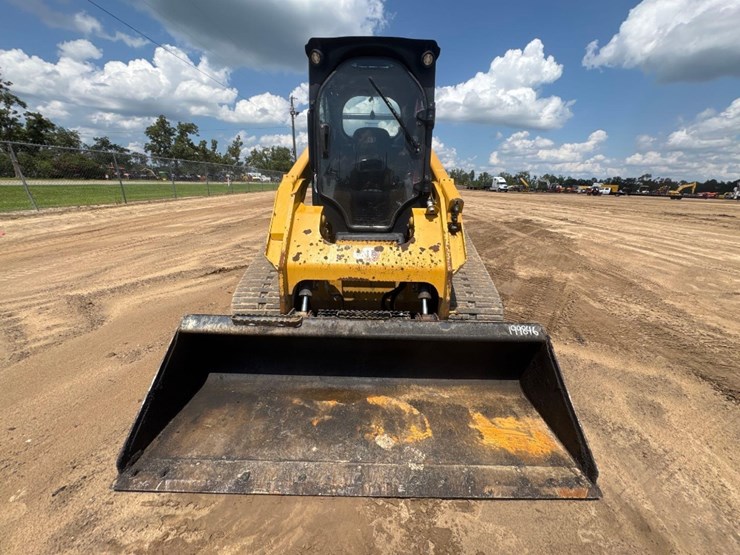 2021-caterpillar-289d3-image-3