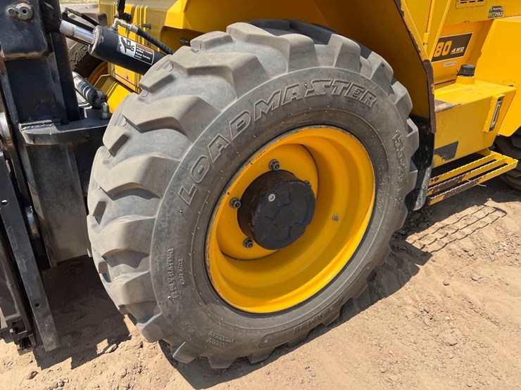 sellick-s80t4e-4ps-rough-terrain-forklift-image-9
