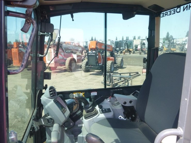 2022-deere-35g-image-9