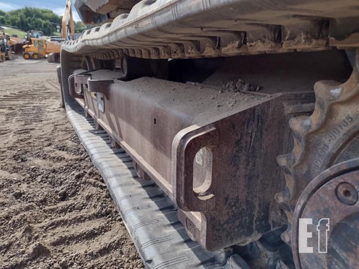 2018-bobcat-e85-image-30