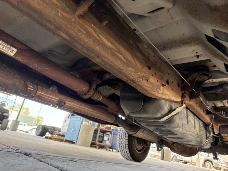 2005-ford-f250-image-27