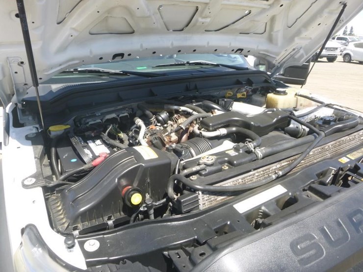2011-ford-f550-image-27