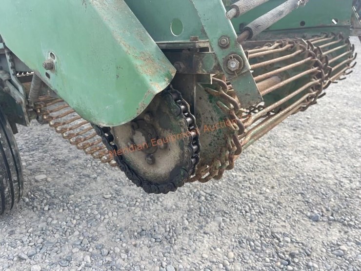 john-deere-30-image-12