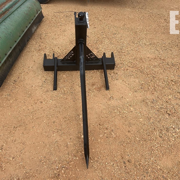 MAGNUM USA HAY SPEAR
