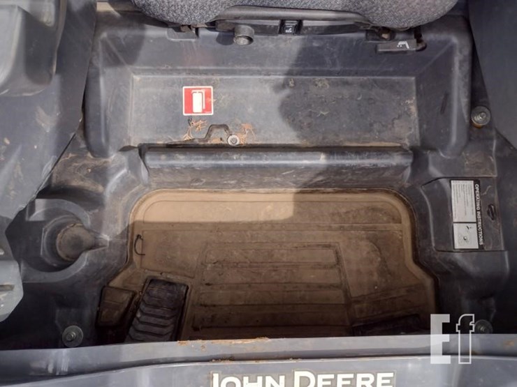 2023-deere-331g-image-12