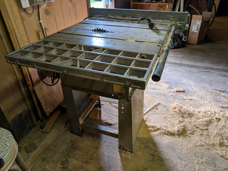 #3032-•-rockwell-table-saw-image-2