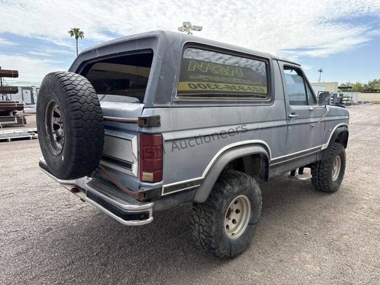 1984-ford-bronco-image-5