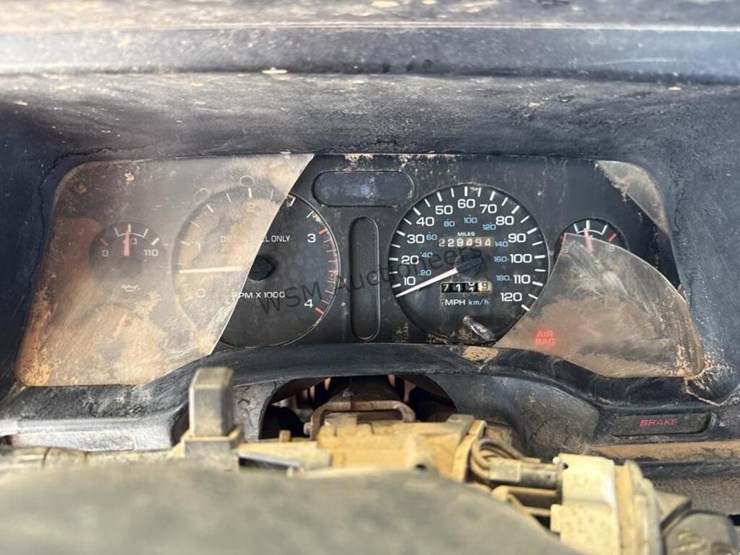 1994-dodge-ram-2500-image-16