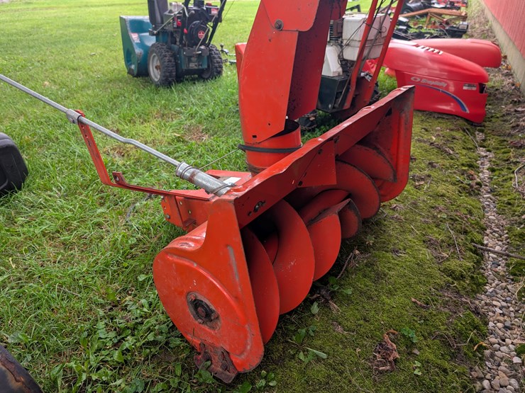 #3016-•-simplicity-snowblowers-image-4