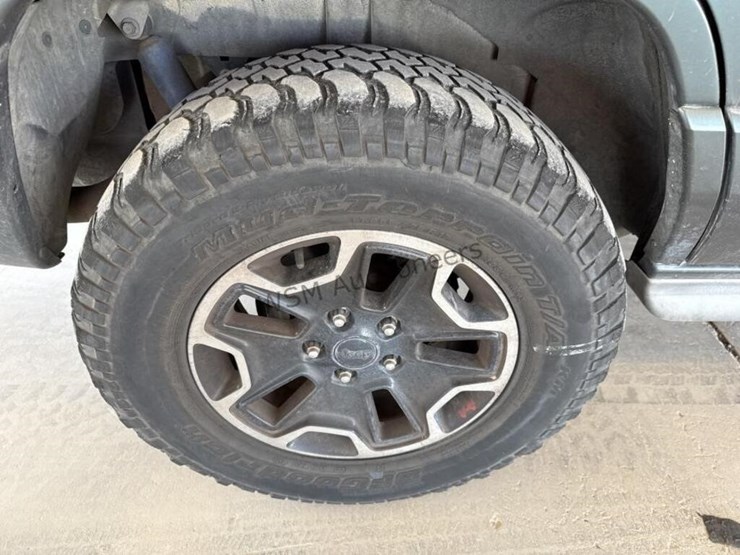 2004-jeep-grand-cherokee-image-8
