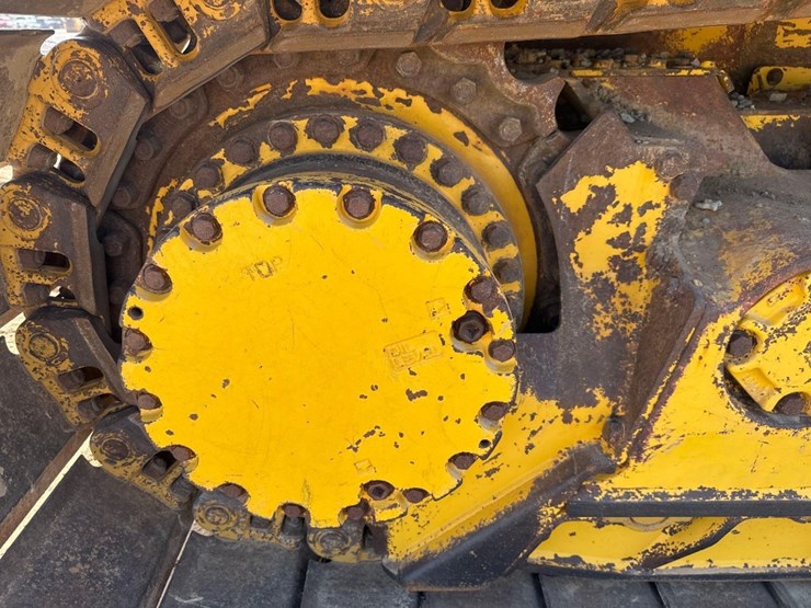2019-komatsu-d51px-24-image-16