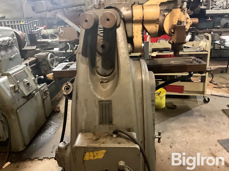 kearney-&-trecker-horizontal-milling-machine-image-15