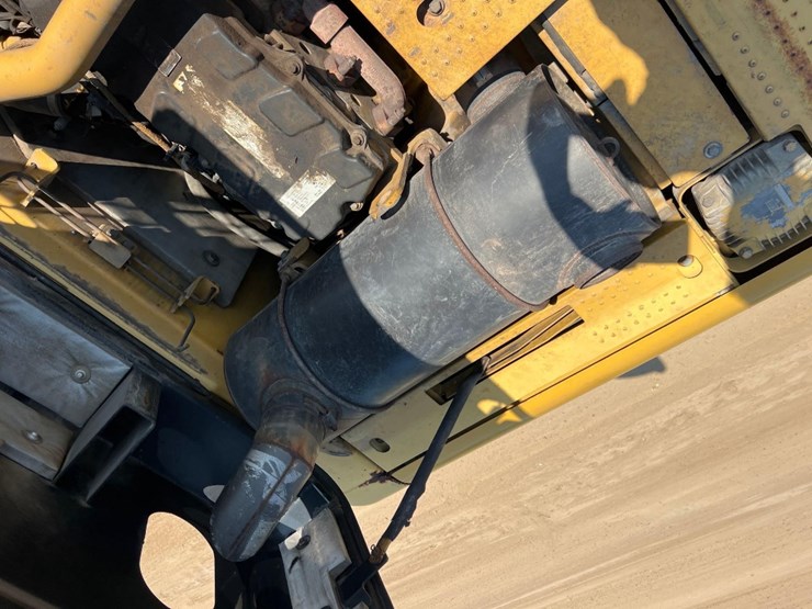 2007-caterpillar-330dl-image-36