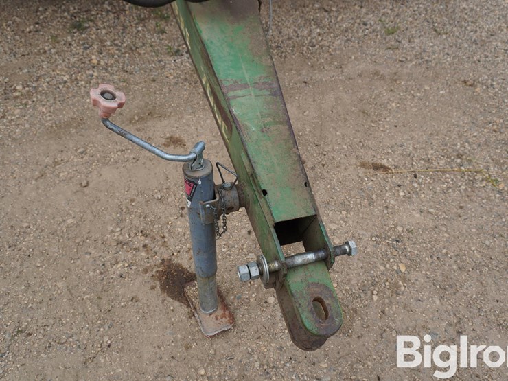 john-deere-7000-image-9