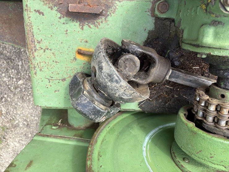 john-deere-16a-image-11