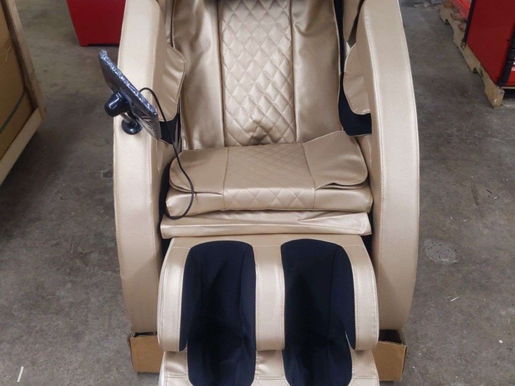 unused-massage-chair-image-1