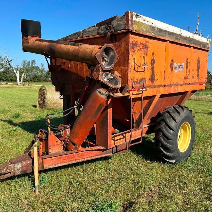 Wetmore 400 Bushel Grain Cart