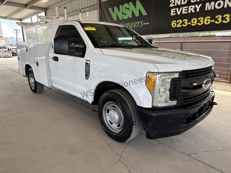 2017-ford-f250-image-2