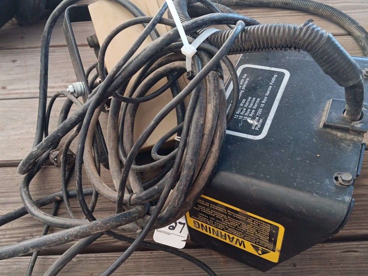 john-deere-7200-image-23