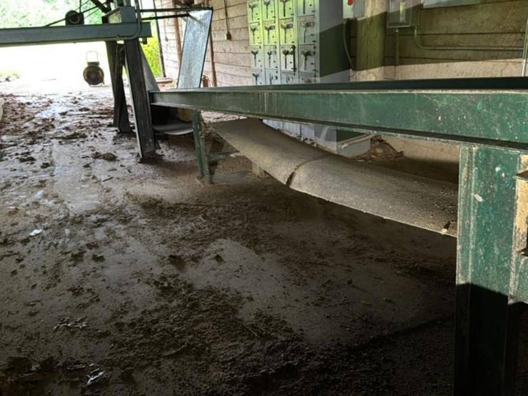 #126-•-inclined-belt-conveyor-image-5
