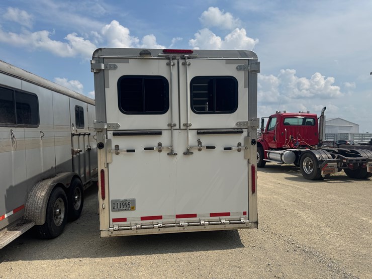 #6300-•-2014-dalton-manufacturing-adams-gooseneck-4-horse-straight-lead-aluminum-horse-trailer,-(sells-w...-image-2