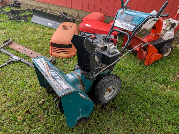 #3014-•-murray-ultra-snowblower-image-1
