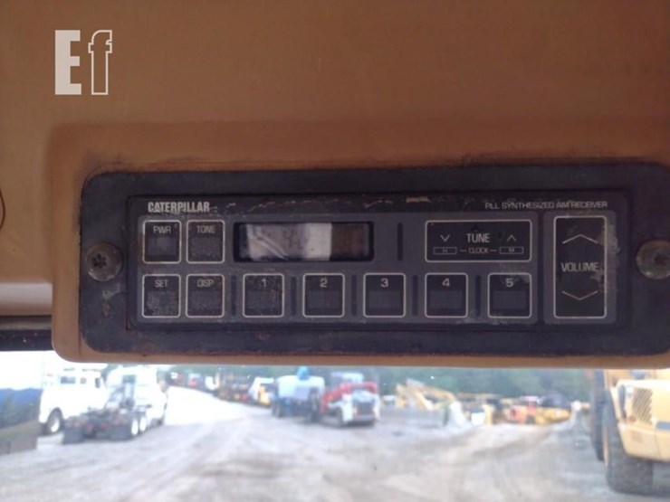 caterpillar-312-image-11