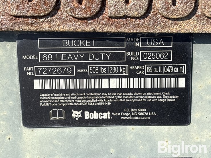 bobcat-68”-heavy-duty-skid-steer-bucket-image-16