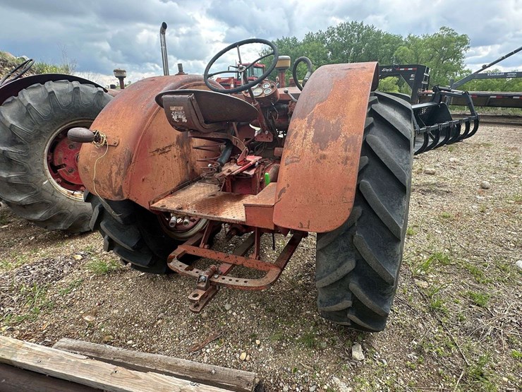 international-650-image-8