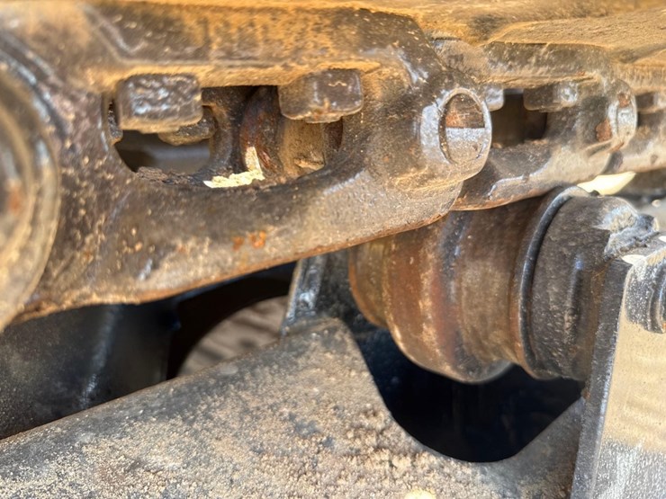 2011-komatsu-pc56-7-image-11