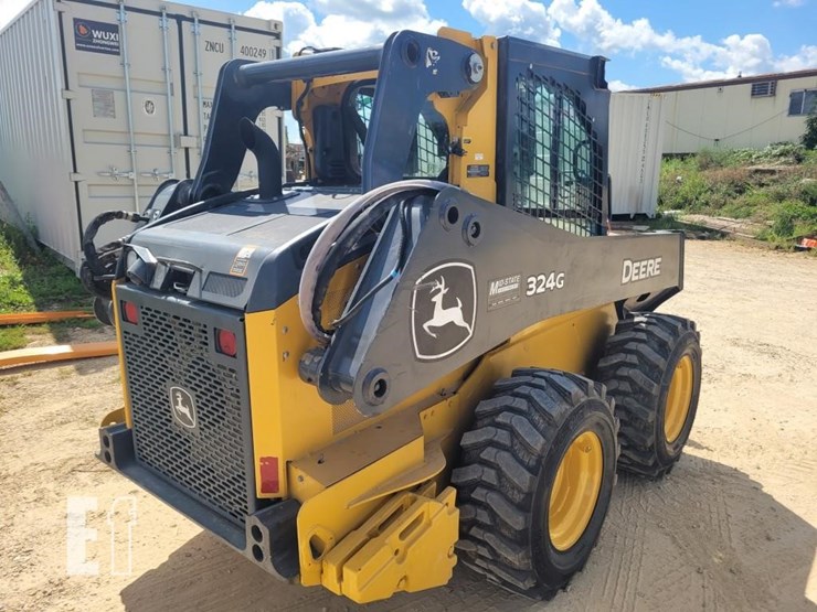2023-deere-324g-image-8