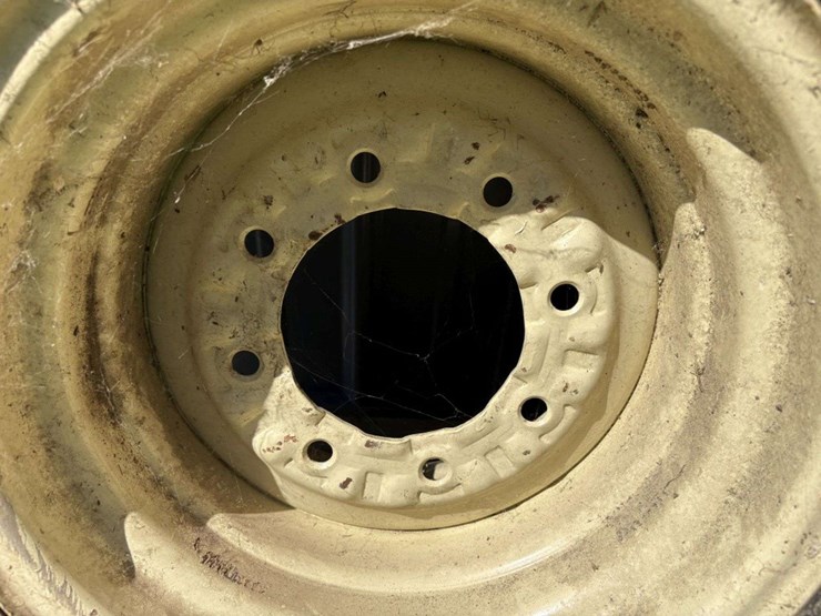 firestone-16.5-16.1-tire-on-8-bolt-ag-rim,-6”-center-image-4