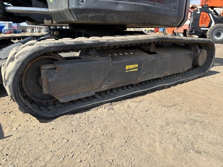 2014-bobcat-e35i-image-22