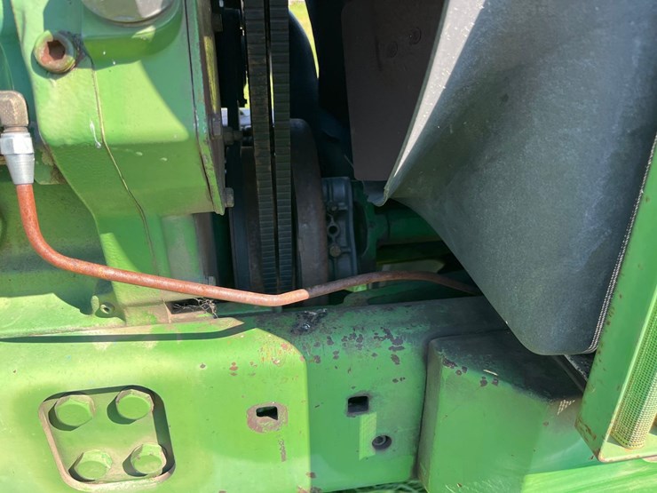 john-deere-4840-image-21