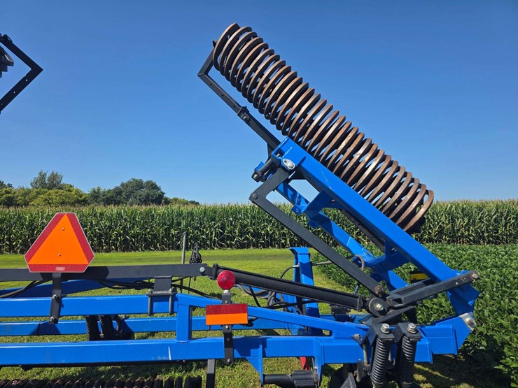 new-holland-sg110-image-19
