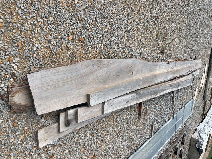 bundle-of-cypress-wood-image-2