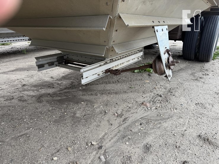 1995-wilson-grain-trailer-image-11